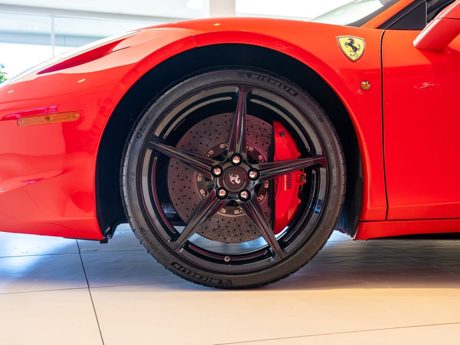 2010 Ferrari 458 Italia Base