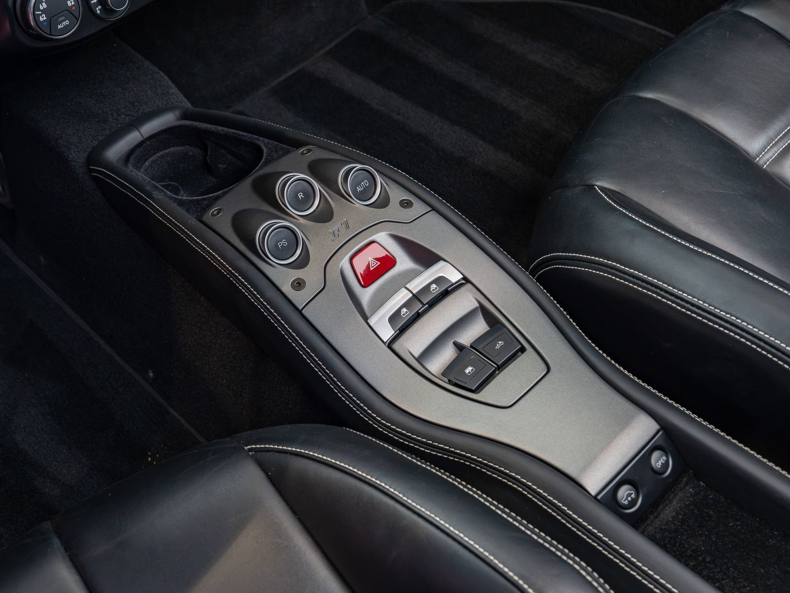 2015 Ferrari 458 Spider Base