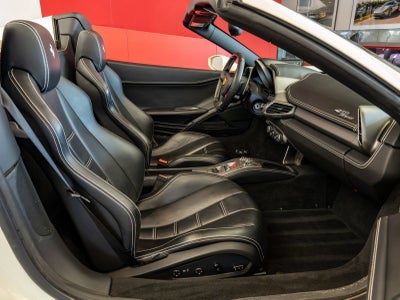 2015 Ferrari 458 Spider Base