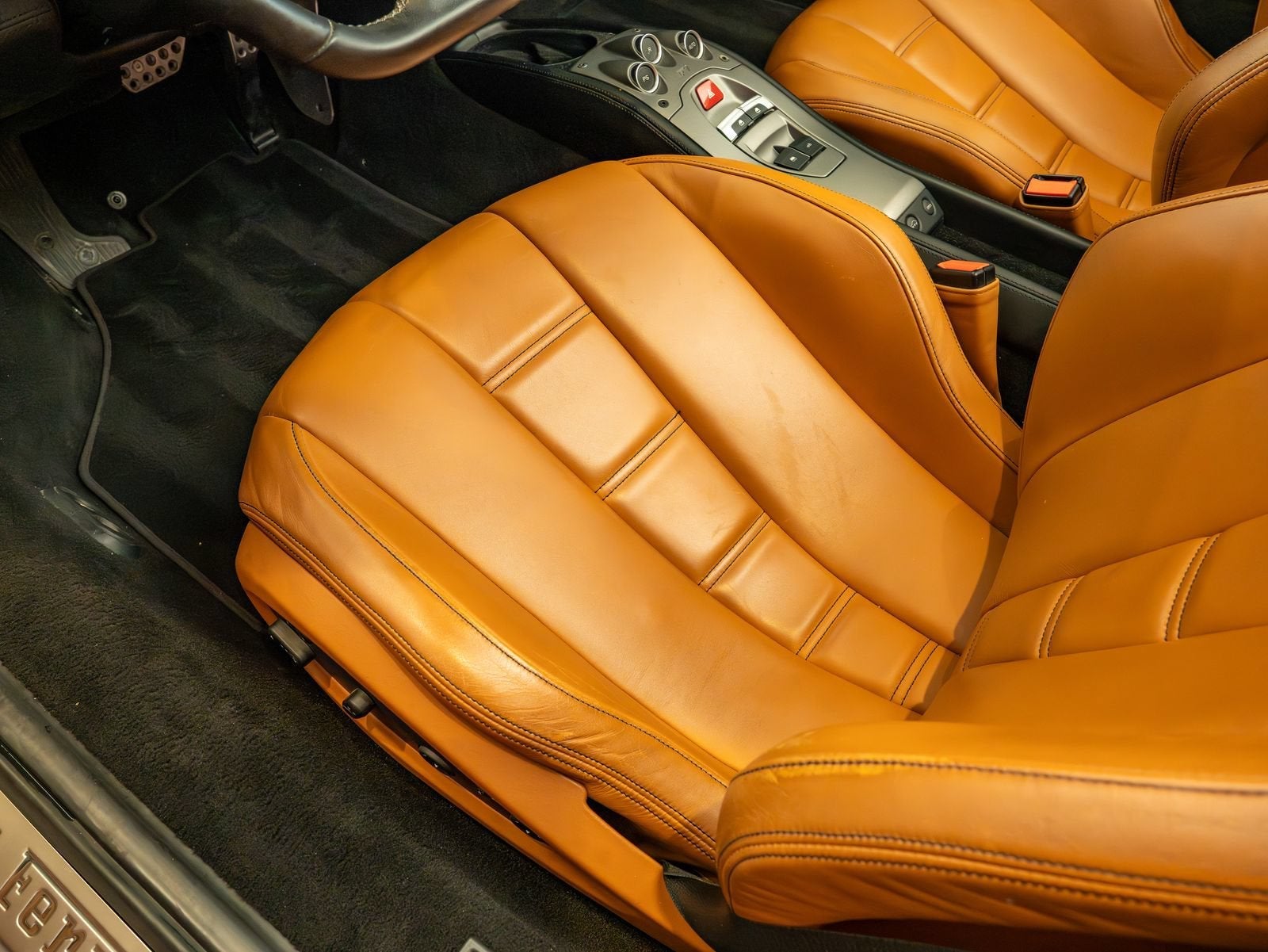 2013 Ferrari 458 Spider Base
