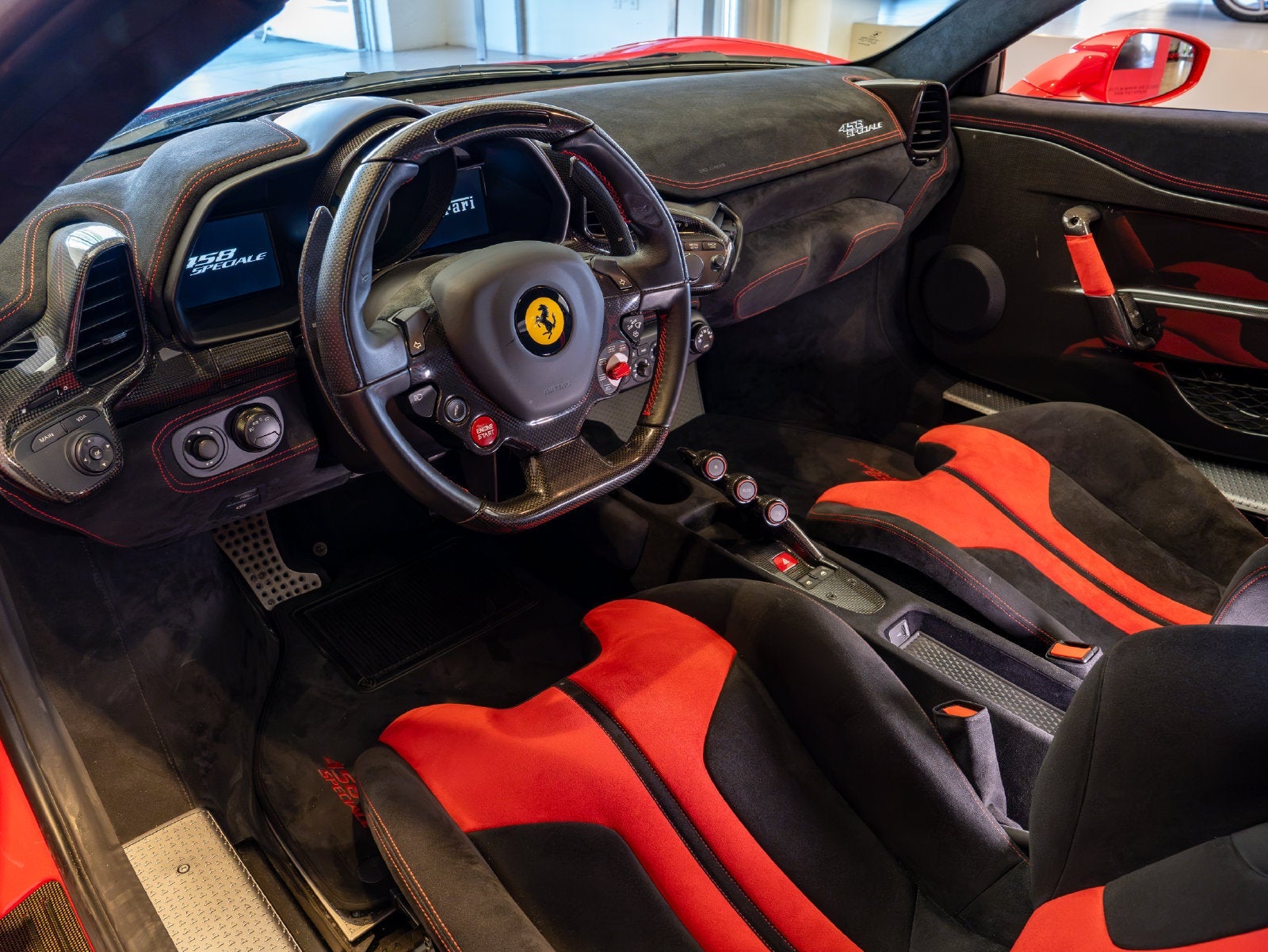 2015 Ferrari 458 Speciale Speciale