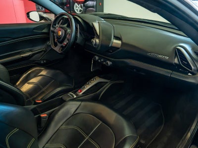 2016 Ferrari 488 GTB Base