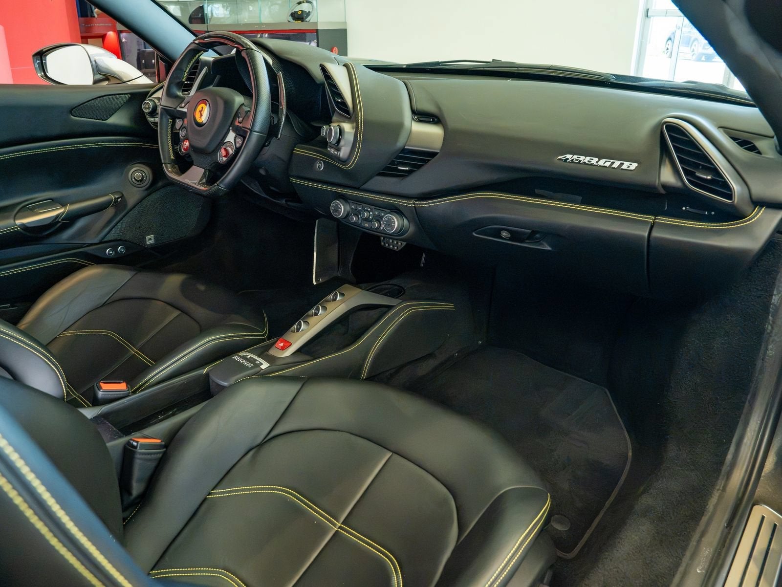 2017 Ferrari 488 GTB Base