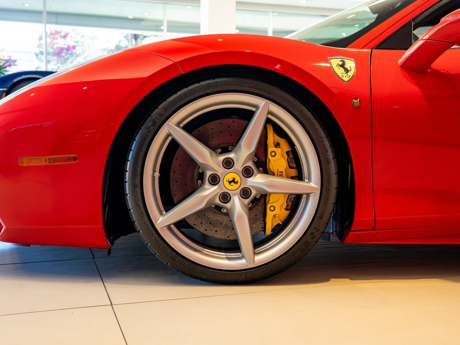 2019 Ferrari 488 GTB Base