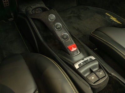 2017 Ferrari 488 Spider Base
