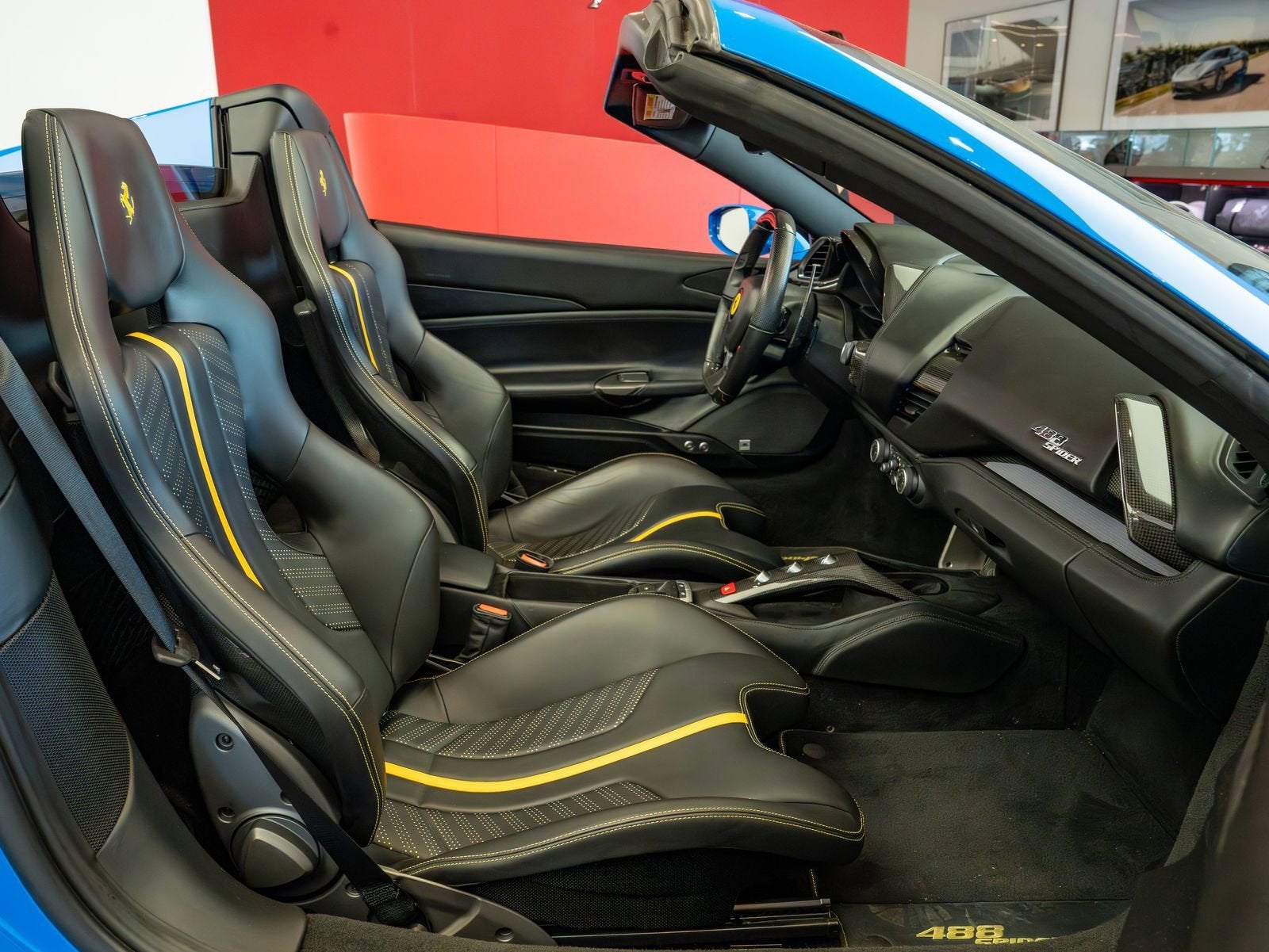 2017 Ferrari 488 Spider Base