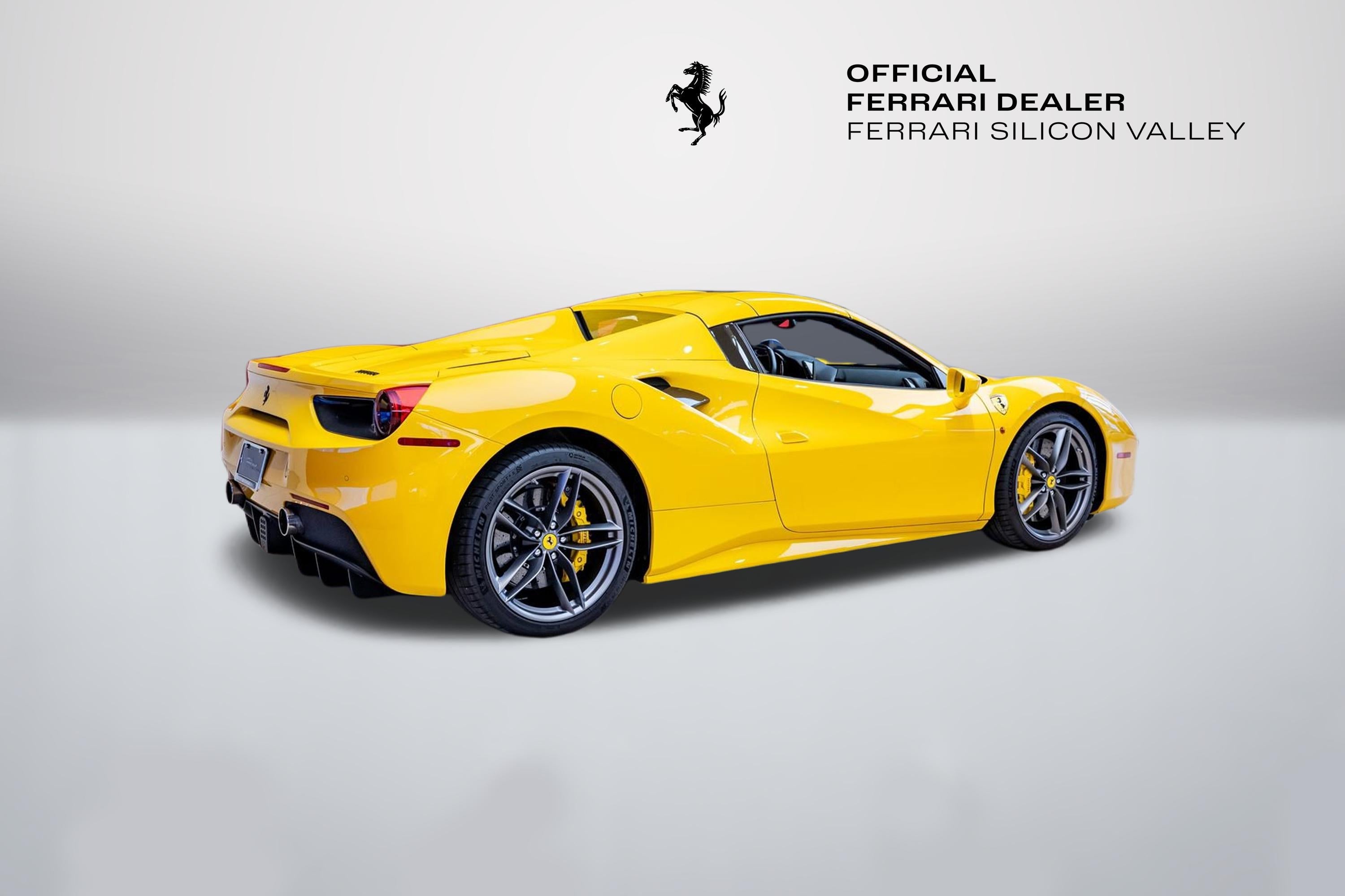 2019 Ferrari 488 Spider Base