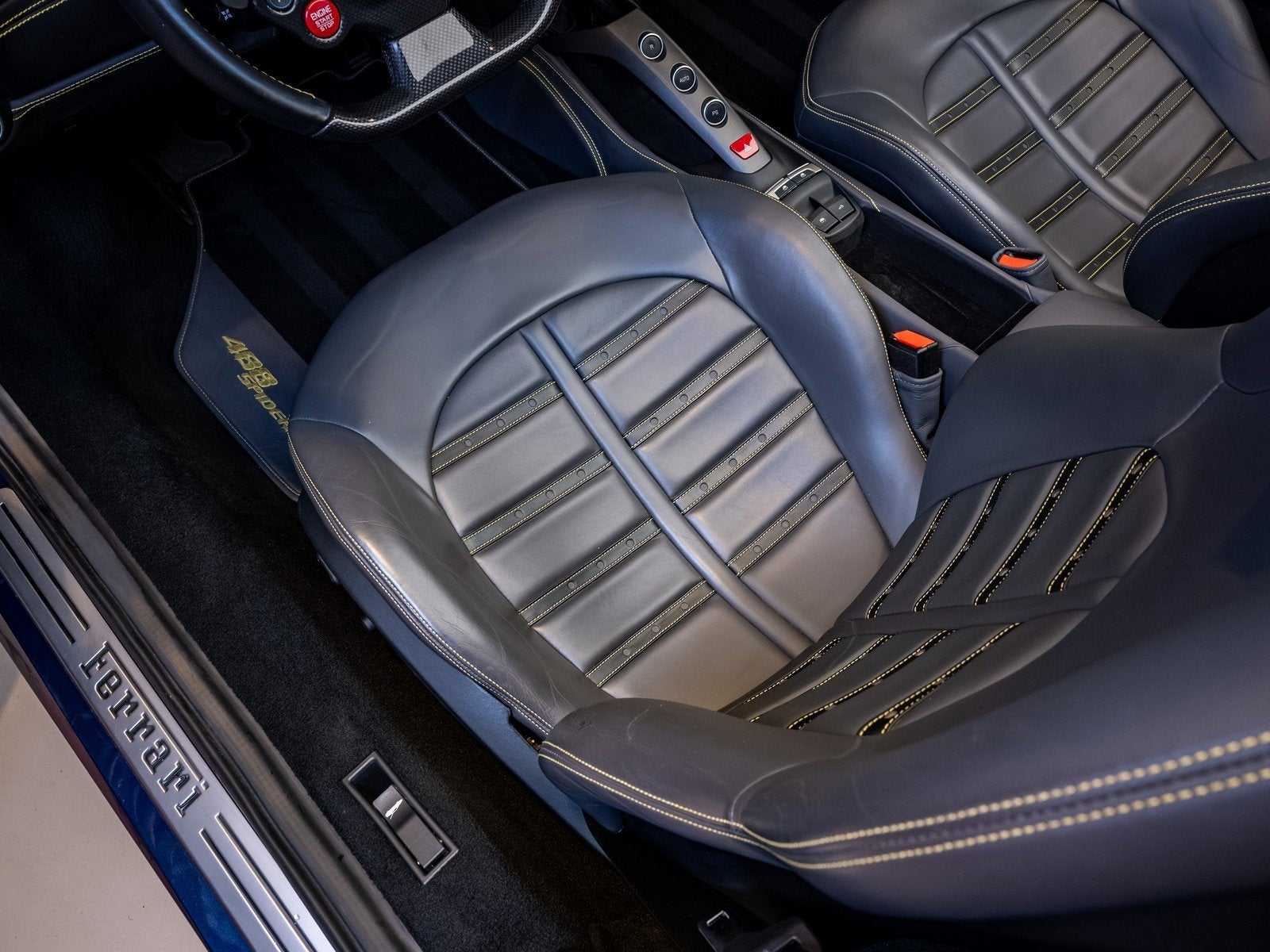 2017 Ferrari 488 Spider Base