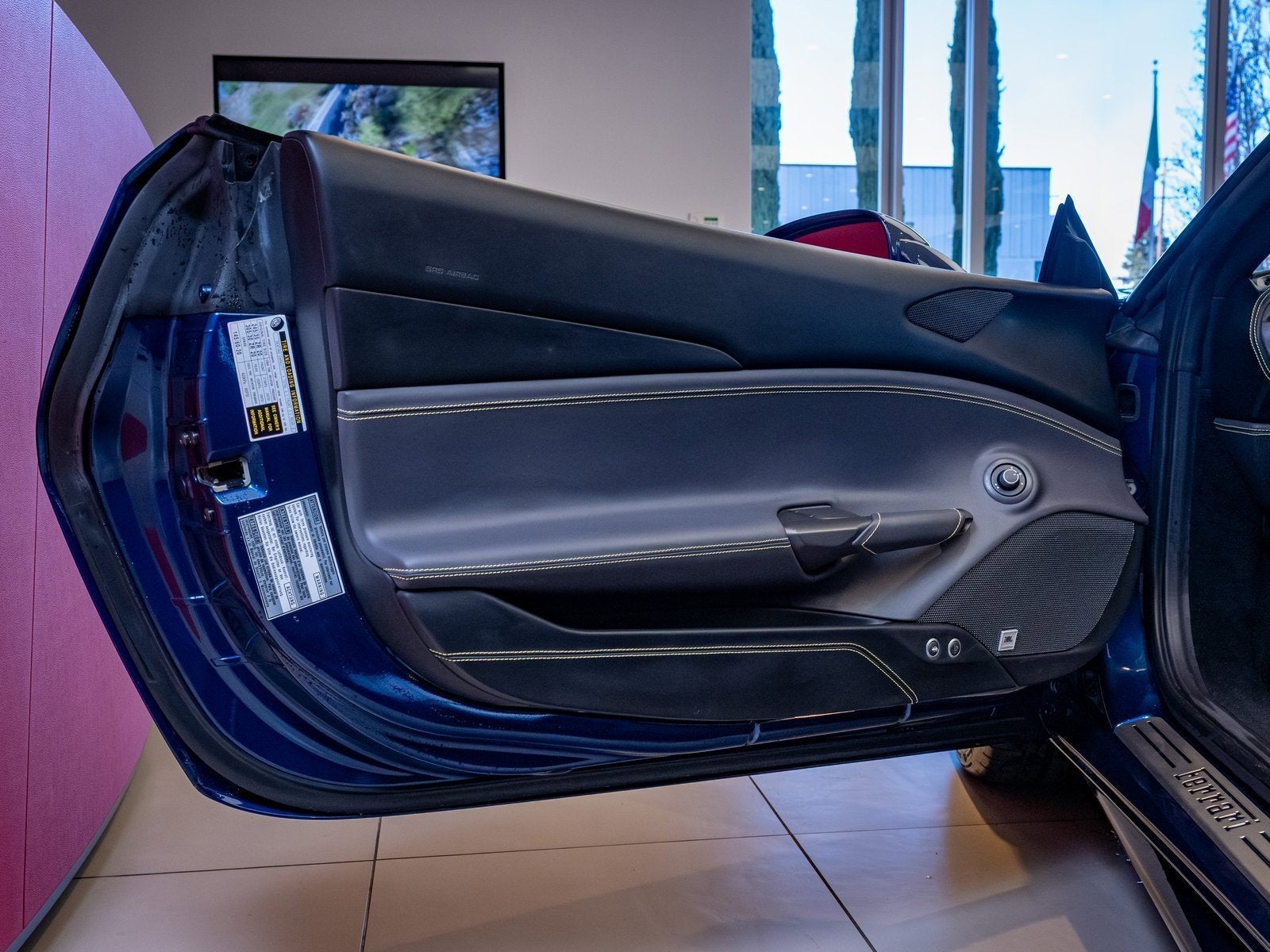 2017 Ferrari 488 Spider Base