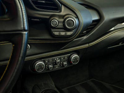 2018 Ferrari 488 Spider Base