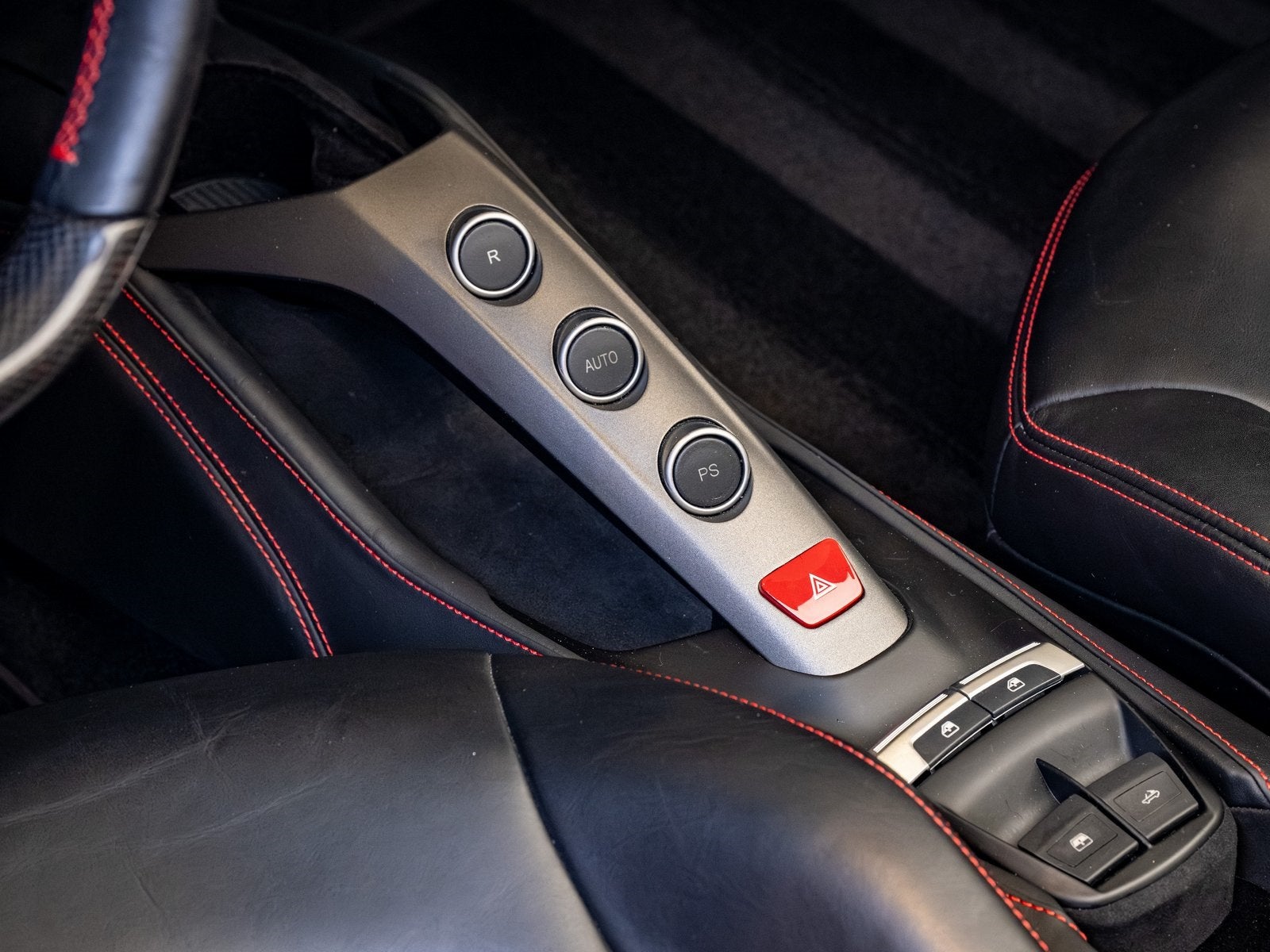 2016 Ferrari 488 Spider Base