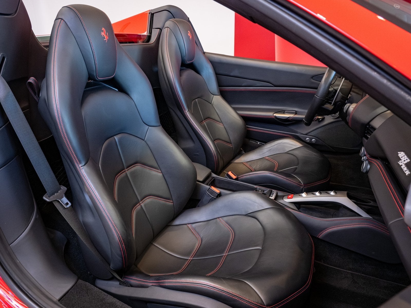 2016 Ferrari 488 Spider Base