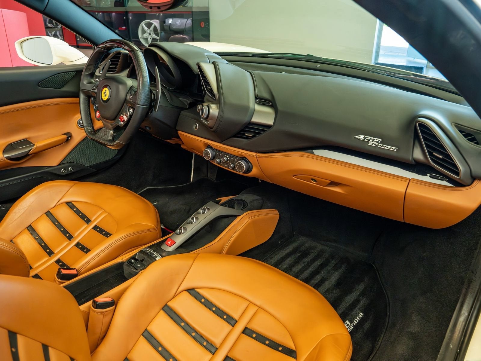 2018 Ferrari 488 Spider Base