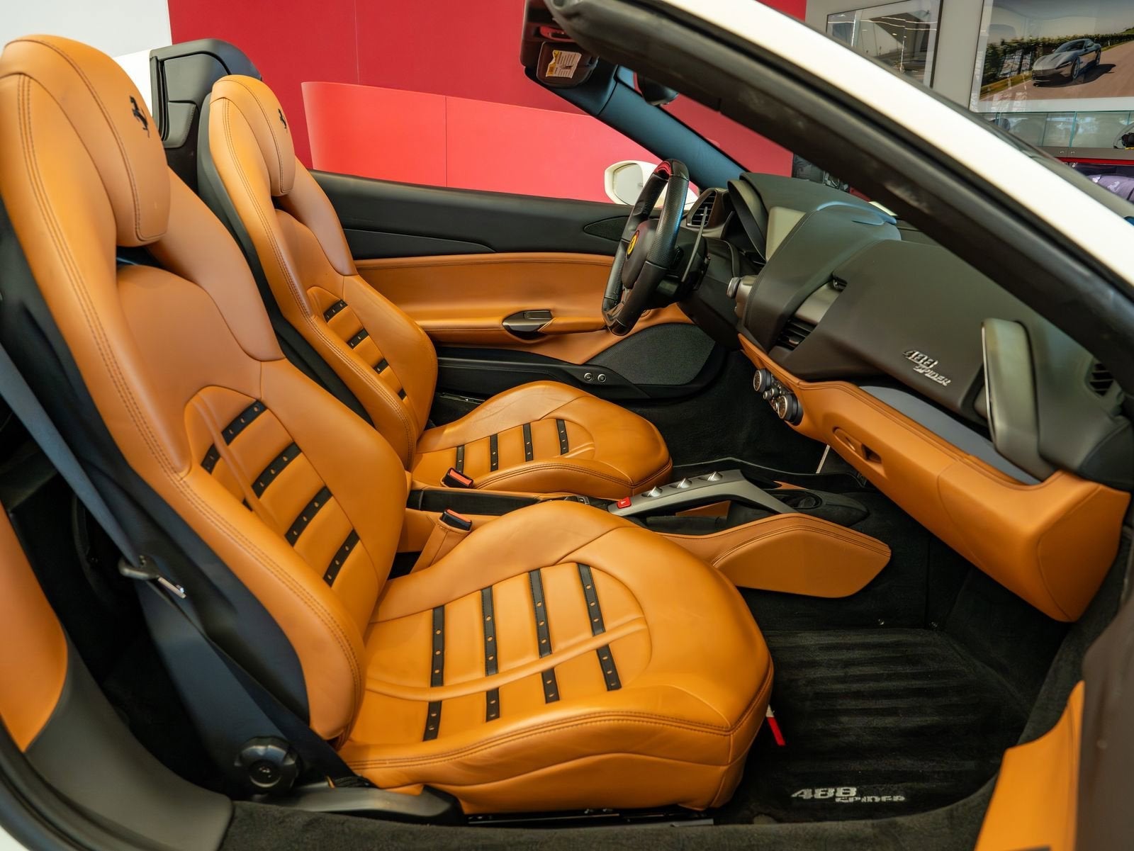 2018 Ferrari 488 Spider Base