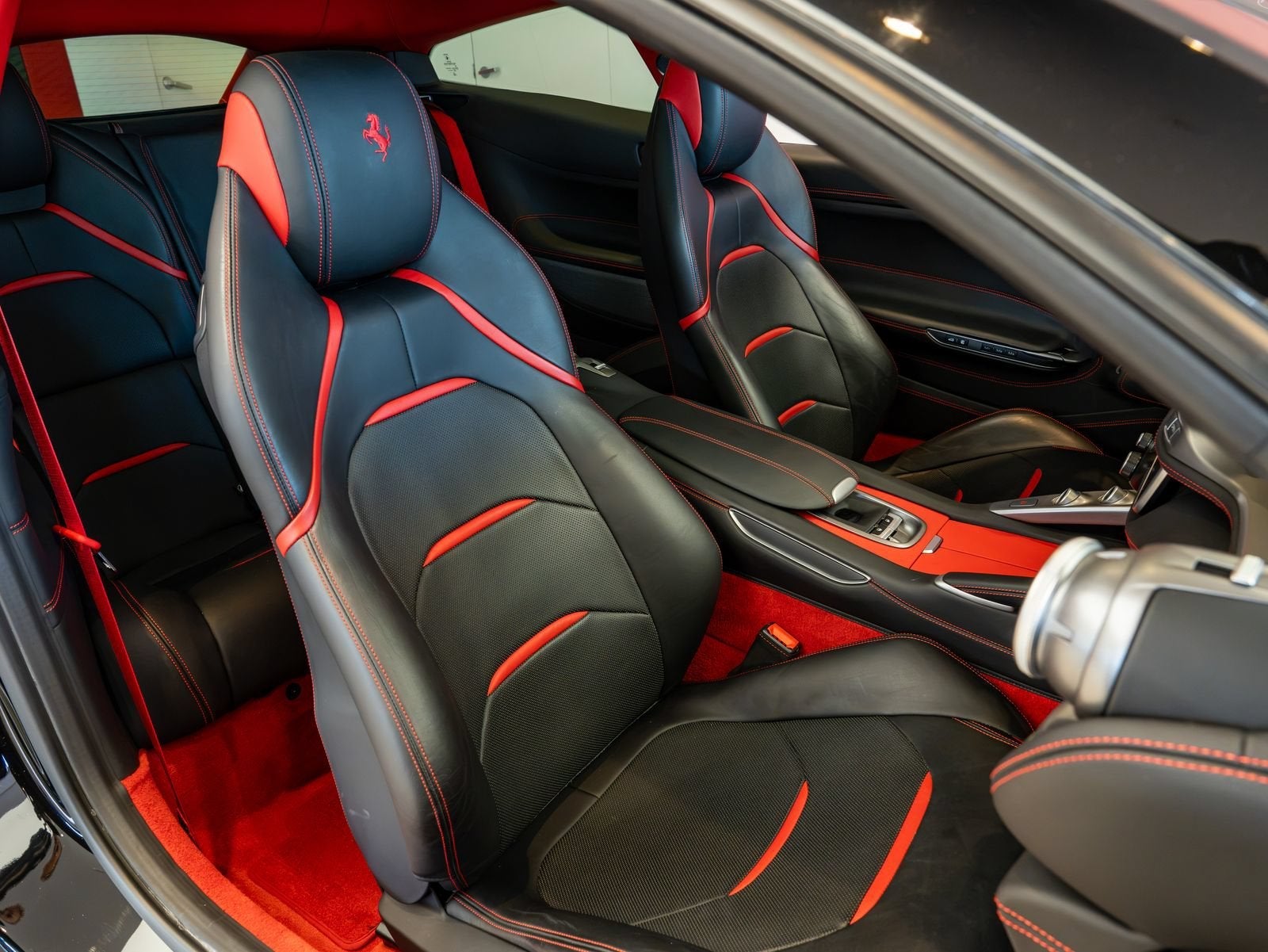 2017 Ferrari GTC4Lusso V12