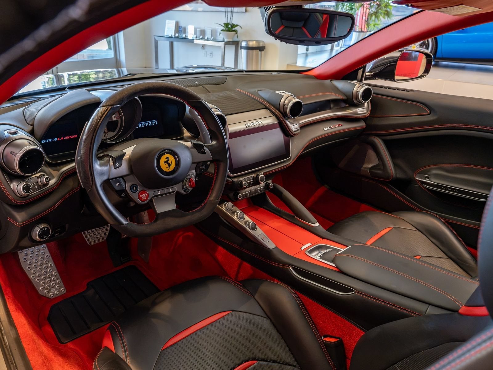 2017 Ferrari GTC4Lusso V12