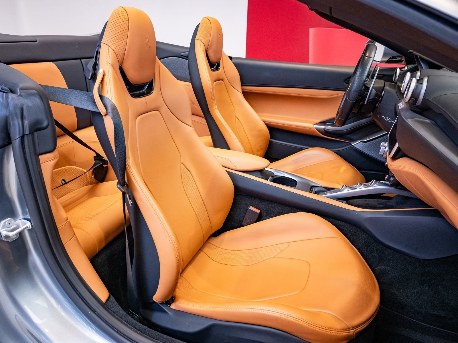 2019 Ferrari Portofino Base