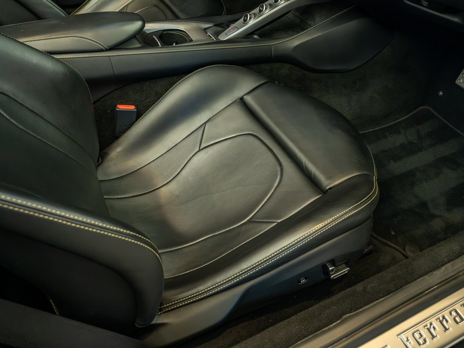 2020 Ferrari Portofino Base