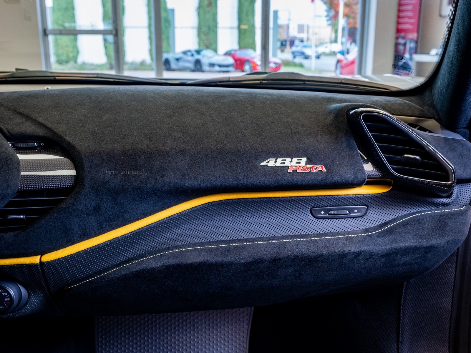 2020 Ferrari 488 Pista Base