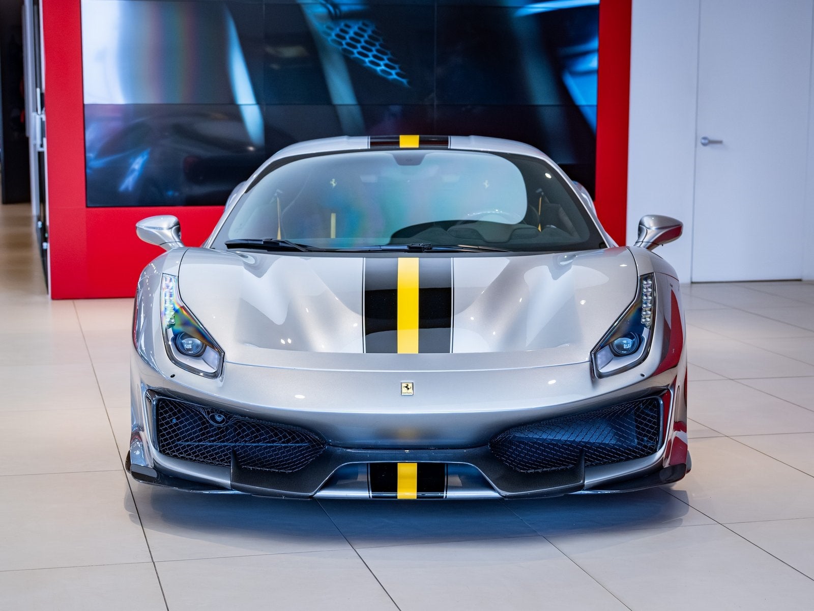 2020 Ferrari 488 Pista Base