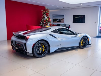 2020 Ferrari 488 Pista Base