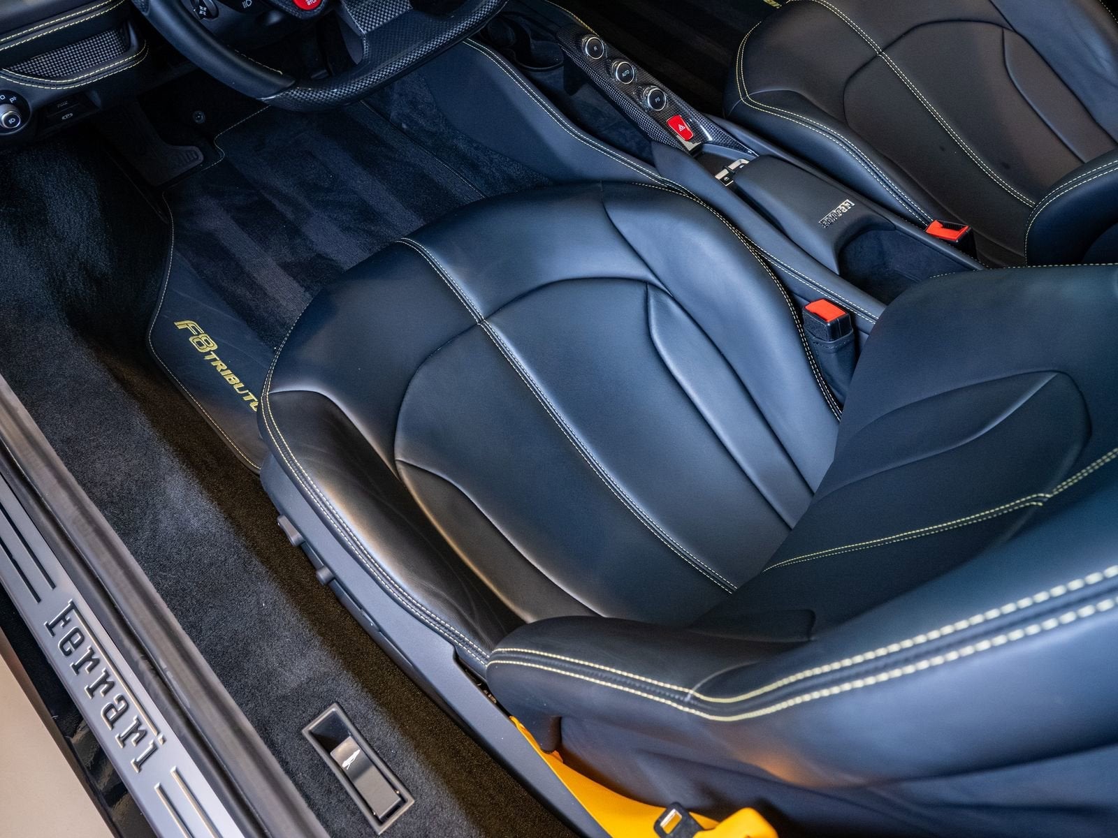 2021 Ferrari F8 Tributo Base