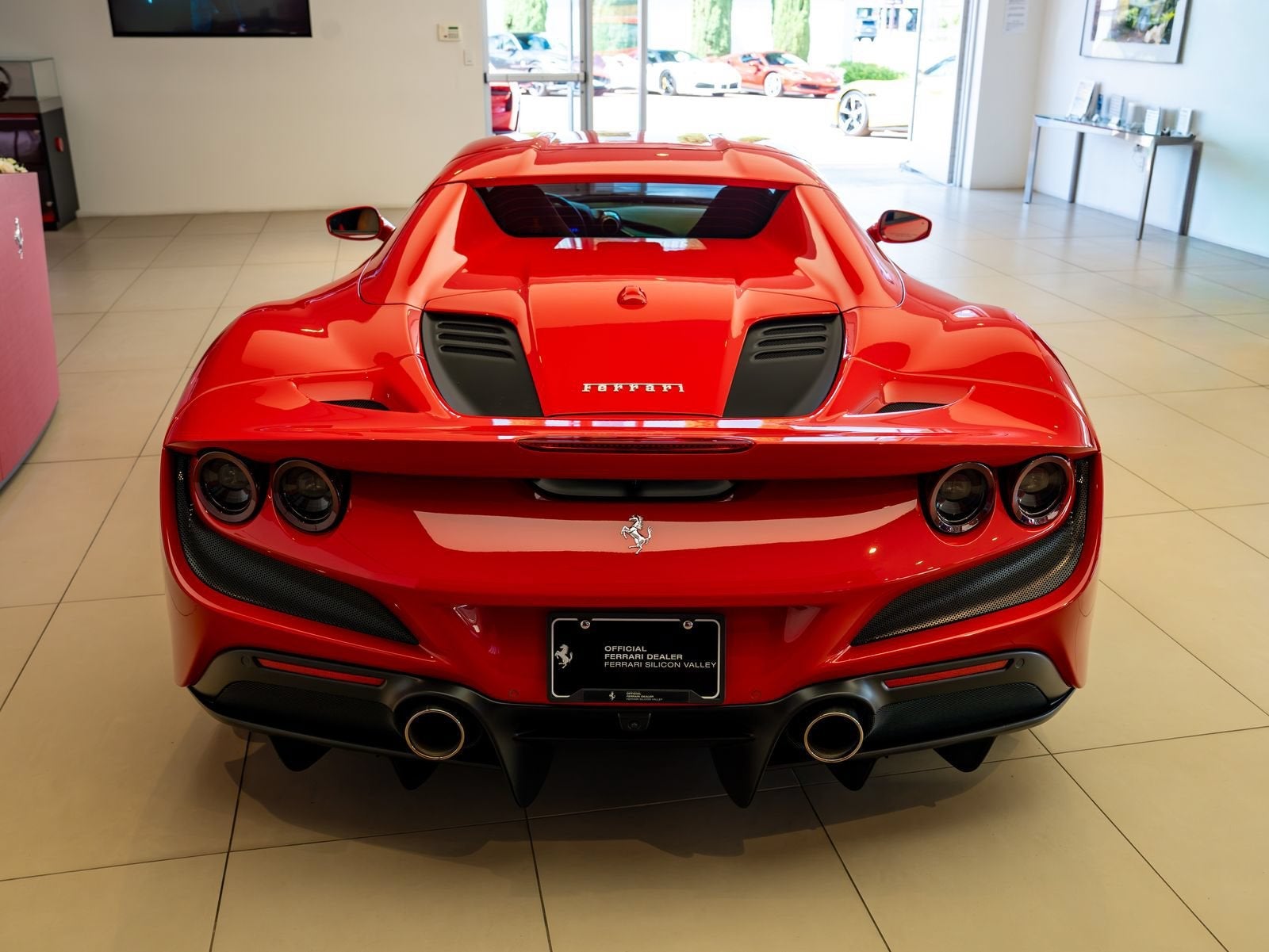 2021 Ferrari F8 Spider Base