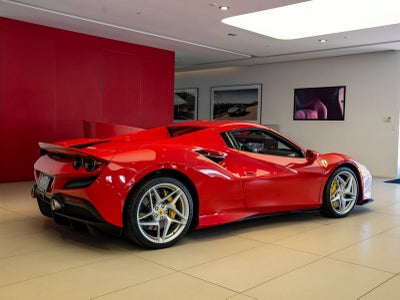 2021 Ferrari F8 Spider Base