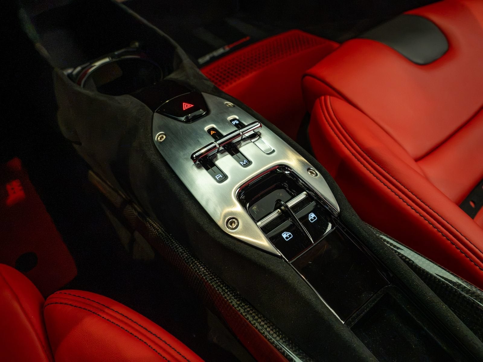 2021 Ferrari SF90 Stradale Base