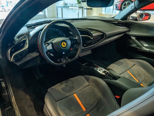 2023 Ferrari SF90 Stradale Base