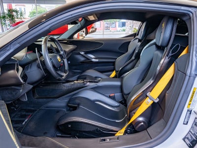 2022 Ferrari SF90 Stradale Base