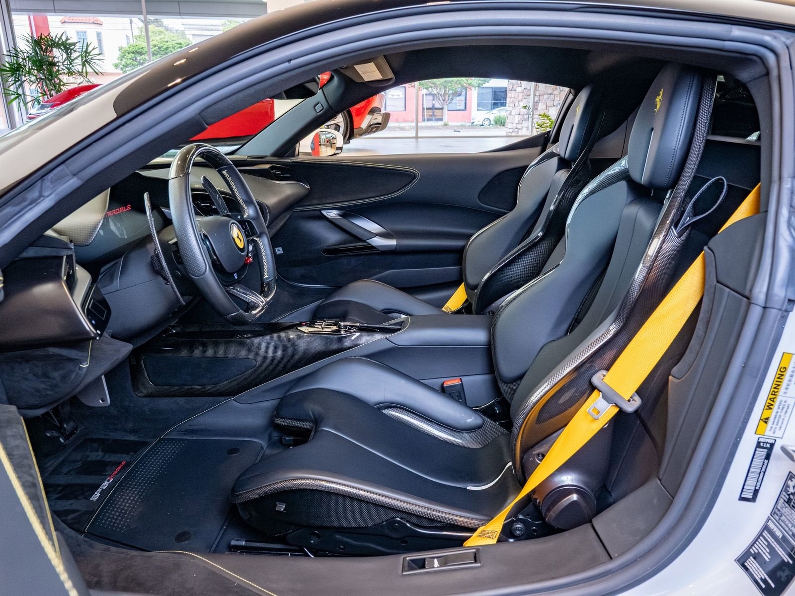 2022 Ferrari SF90 Stradale Base