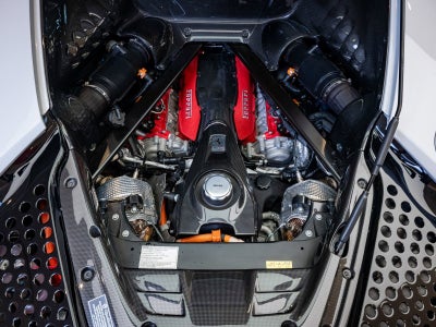 2022 Ferrari SF90 Stradale Base