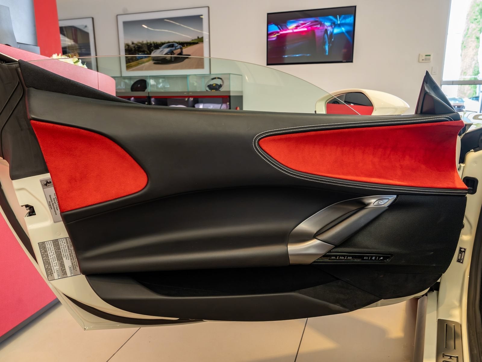 2021 Ferrari SF90 Stradale Base