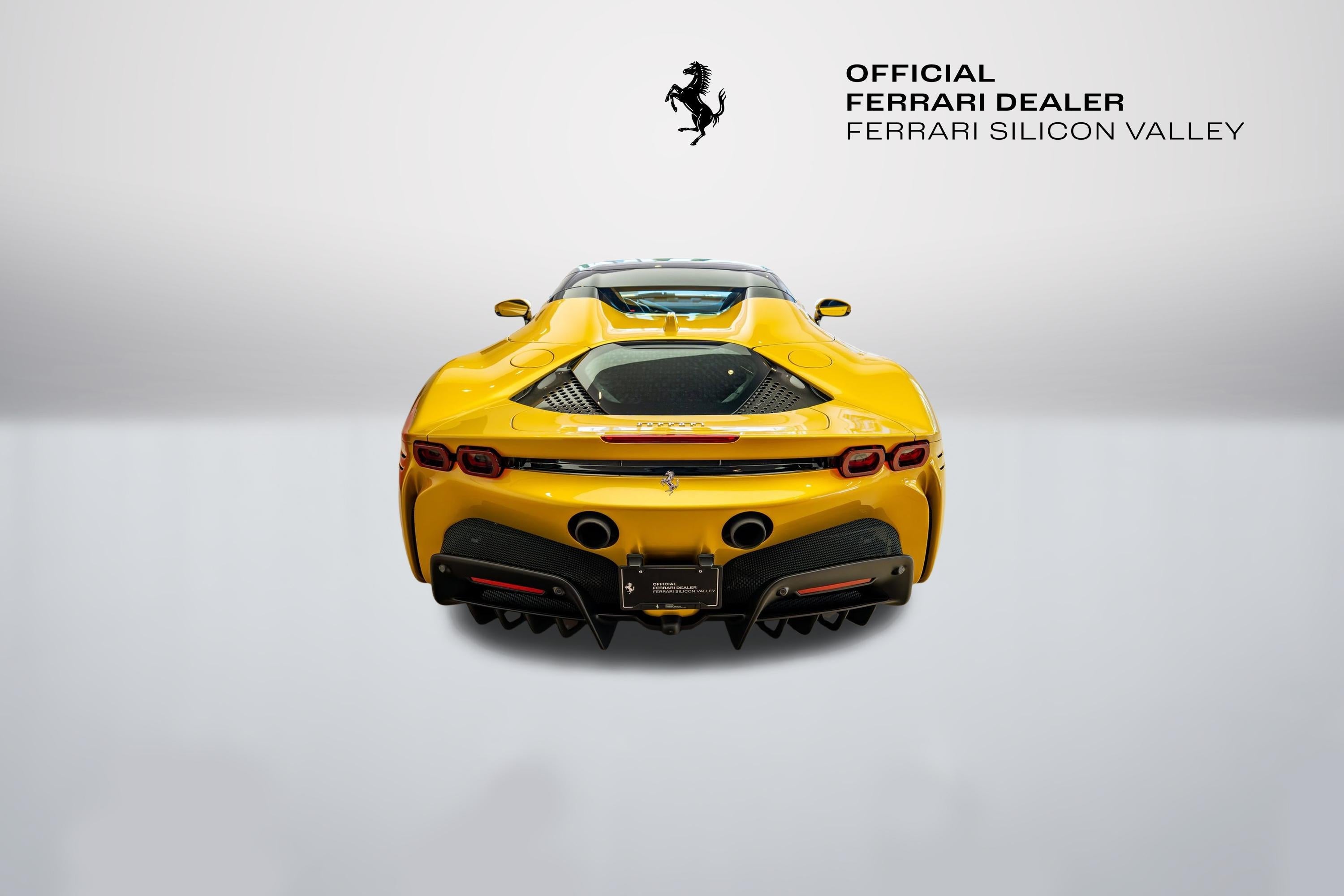 2023 Ferrari SF90 Spider Base