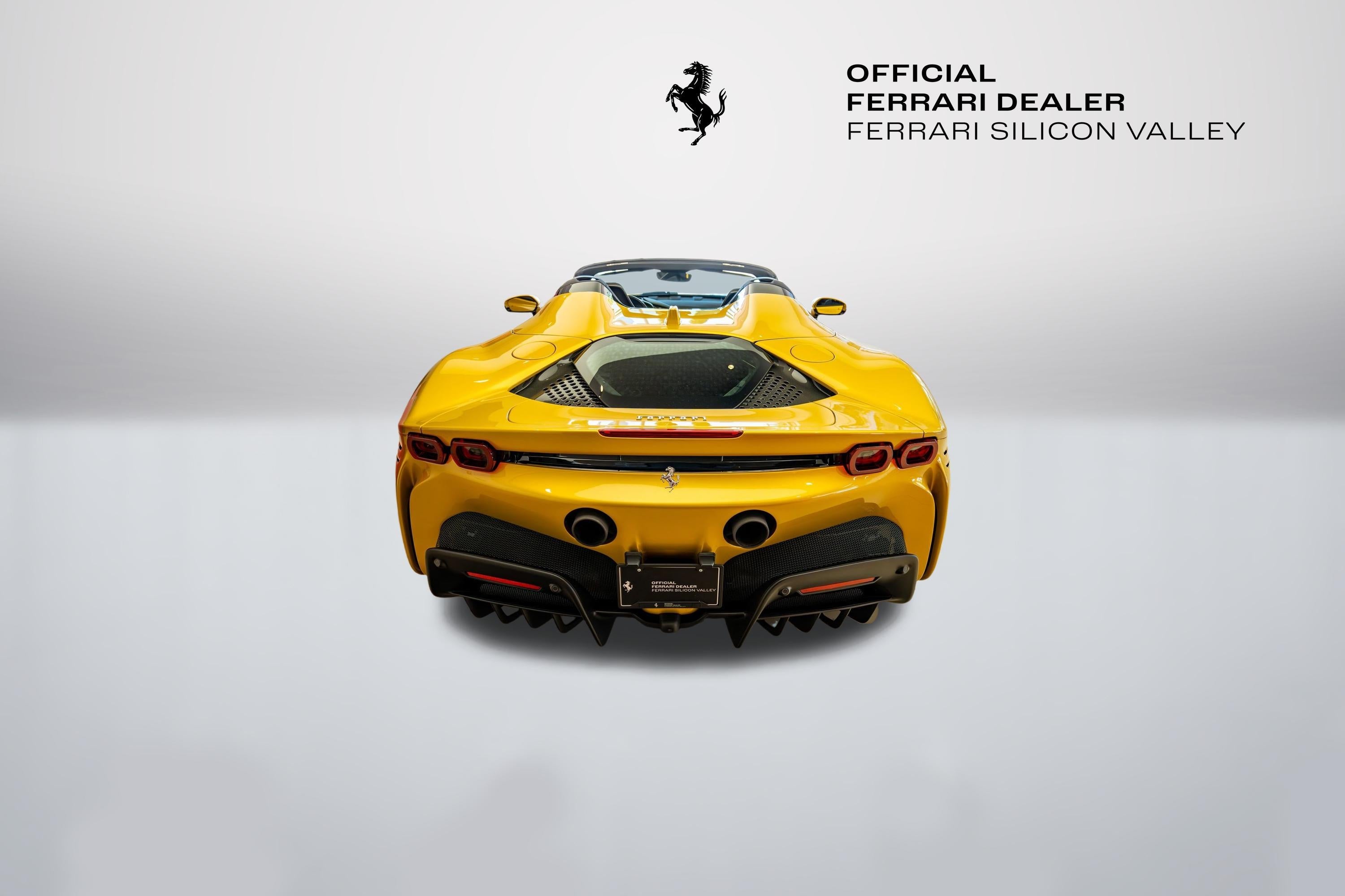 2023 Ferrari SF90 Spider Base
