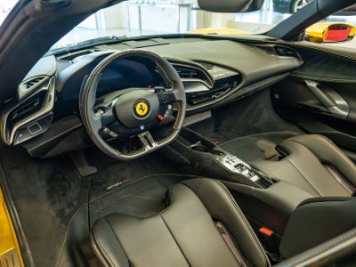2023 Ferrari SF90 Spider Base
