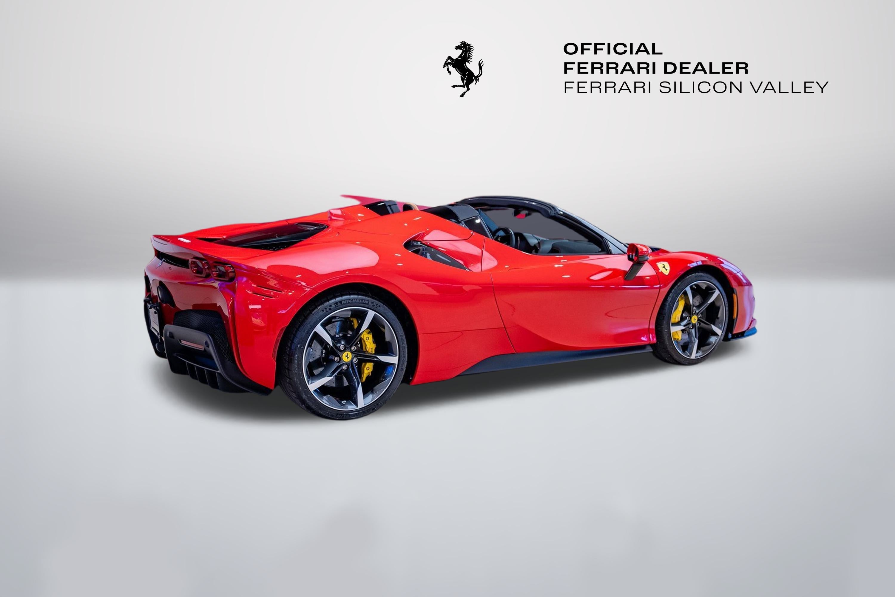 2025 Ferrari SF90 Spider Base