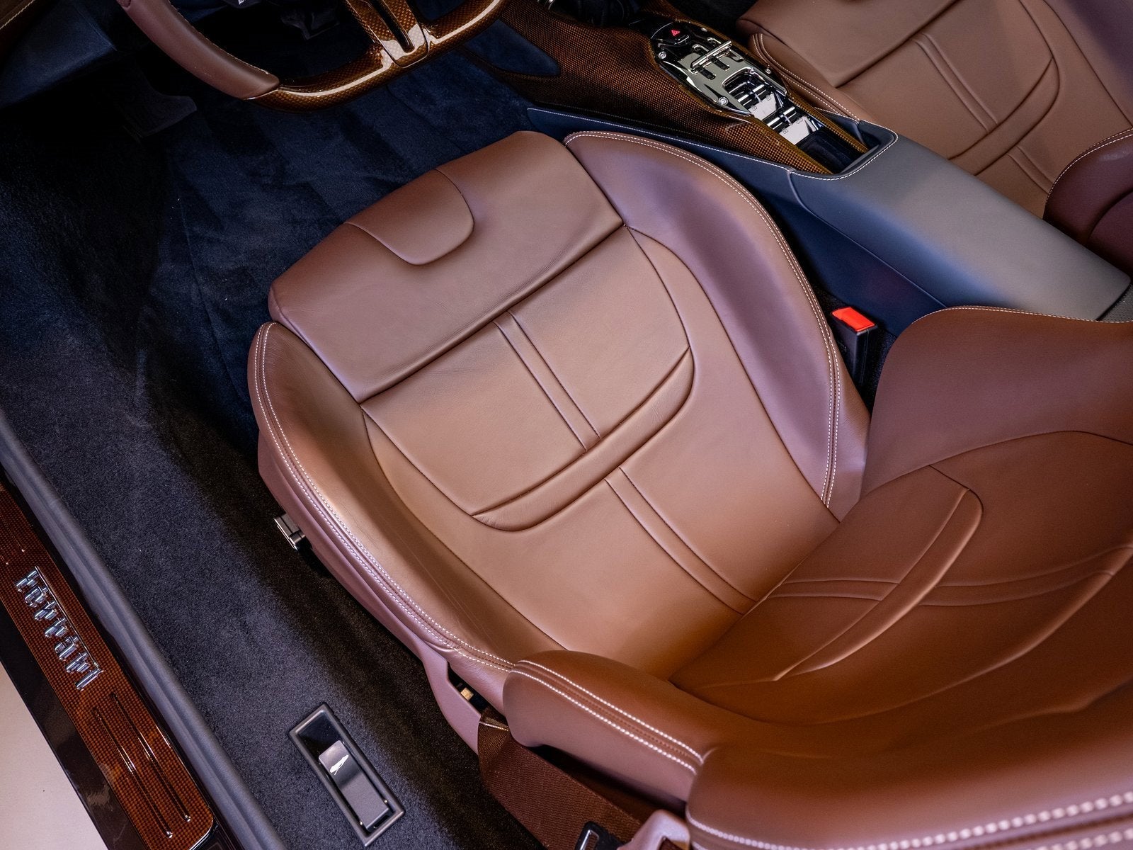 2022 Ferrari SF90 Spider Base