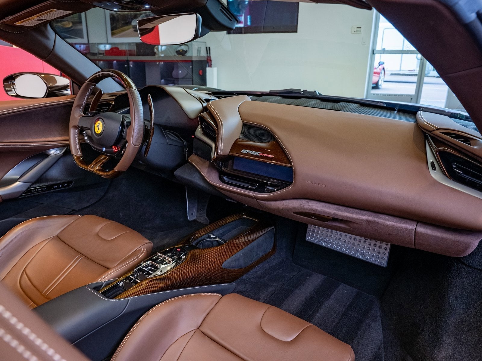 2022 Ferrari SF90 Spider Base