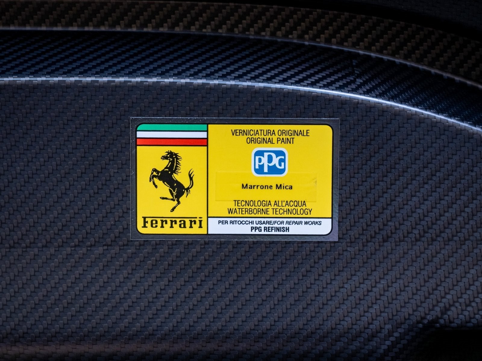 2022 Ferrari SF90 Spider Base