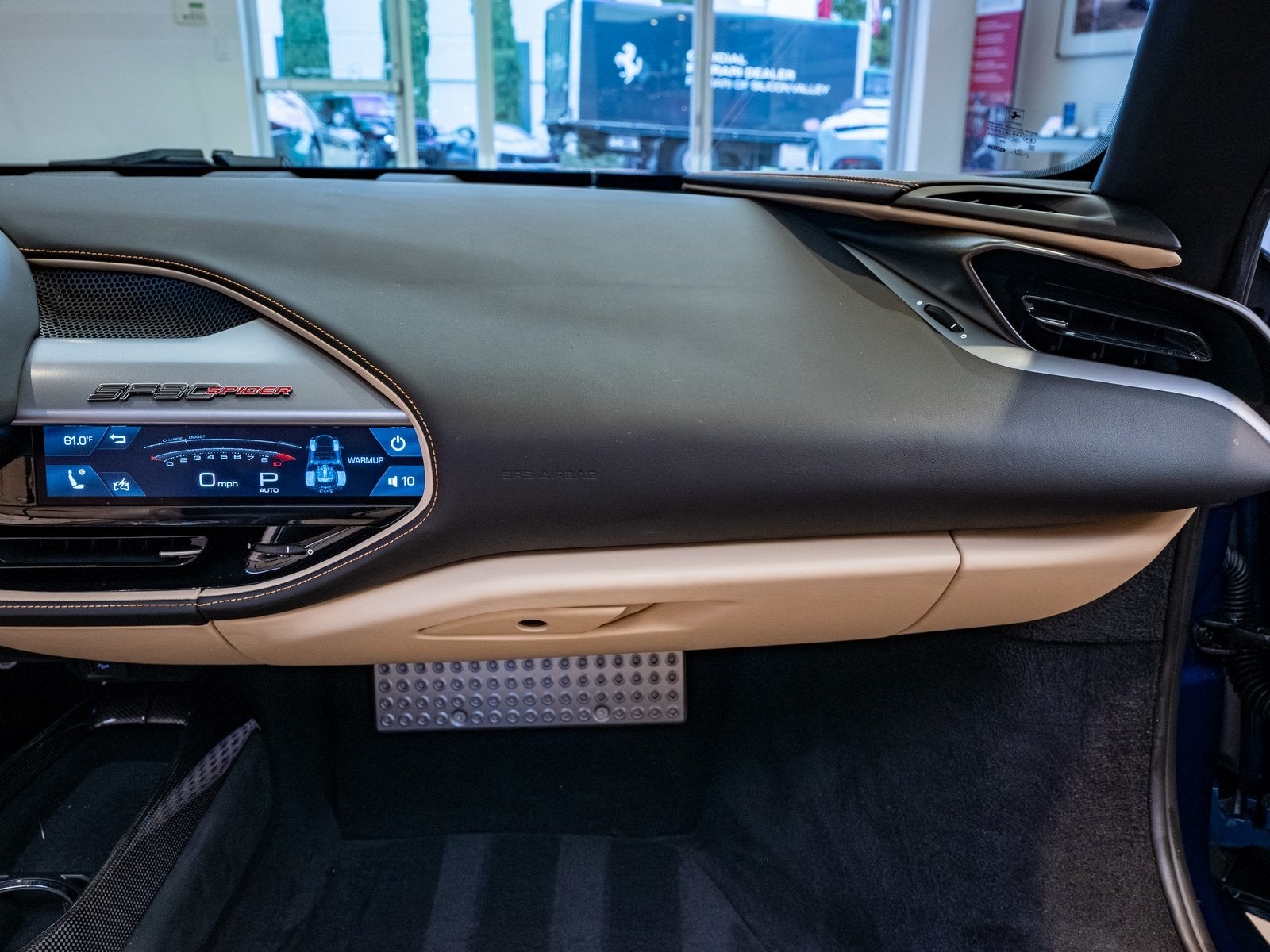 2025 Ferrari SF90 Spider Base