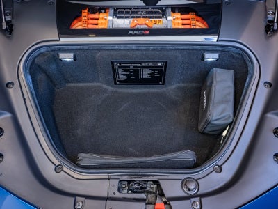 2025 Ferrari SF90 Spider Base