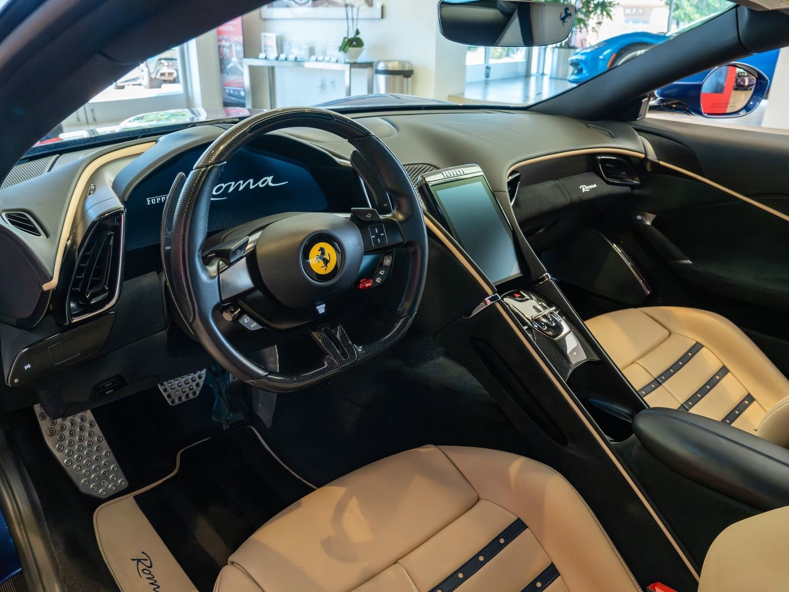 2021 Ferrari Roma Base