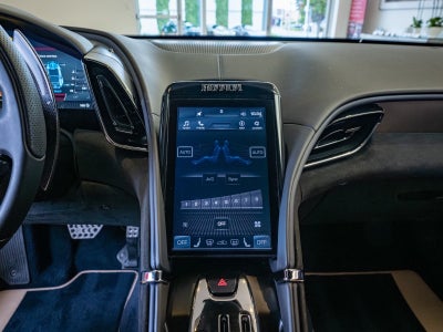 2023 Ferrari Roma Base