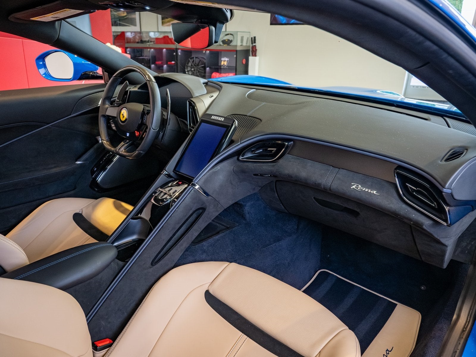 2023 Ferrari Roma Base