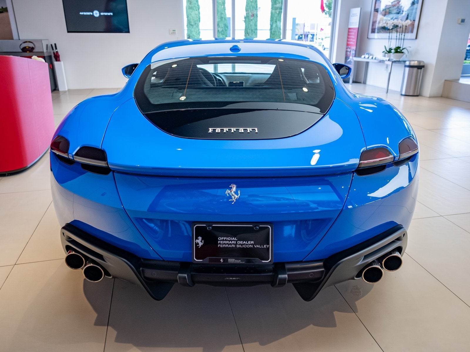 2023 Ferrari Roma Base