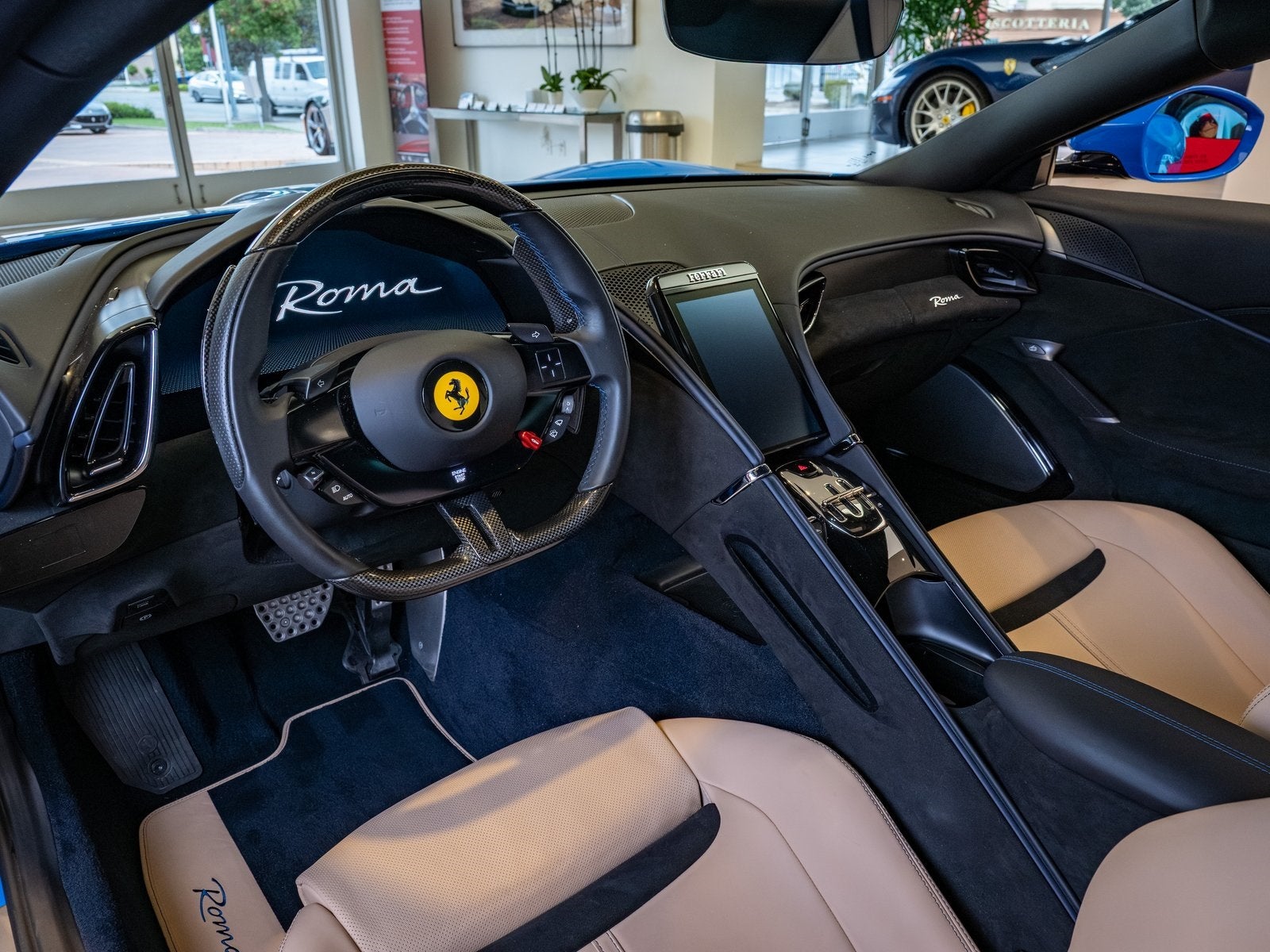 2023 Ferrari Roma Base