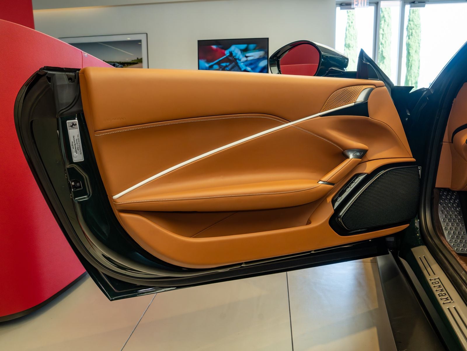 2024 Ferrari Roma Base