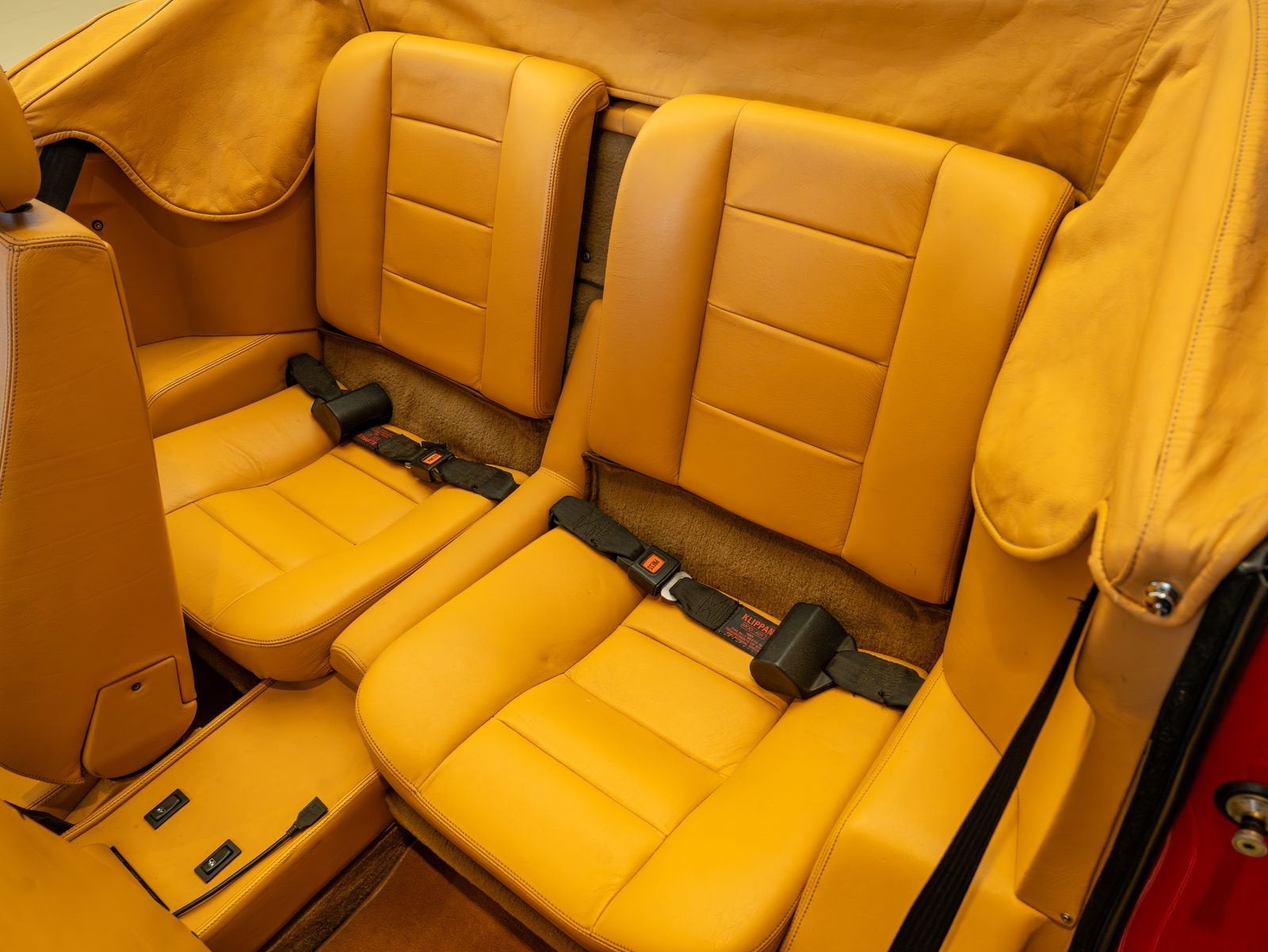 1989 Ferrari Mondial Cabriolet/T Cabriolet Cabriolet